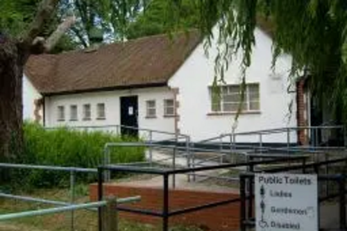 Castle Gardens Toilets